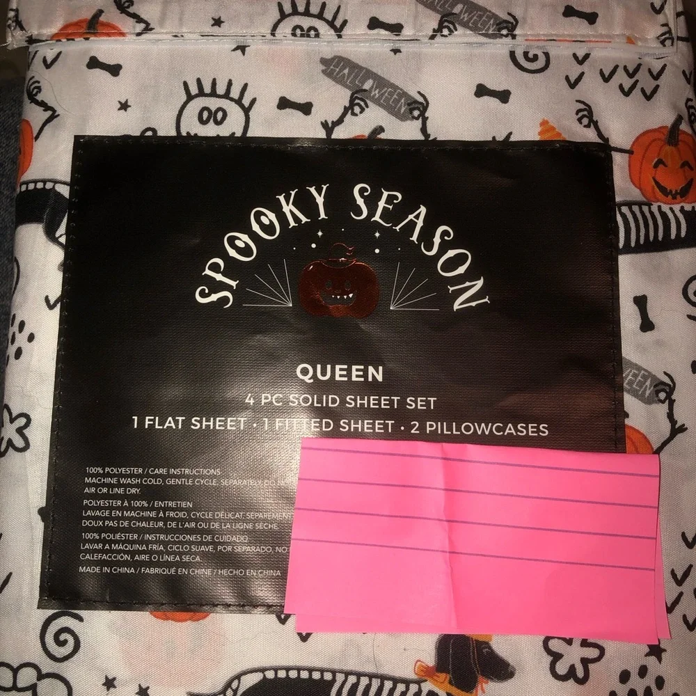 🎃🎃 Dachshund  Spooky Season Queen 4-PC Halloween Sheet Set - Pumpkin Print